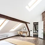 Toompea Castle 2-storey Unique 아파트 탈린
